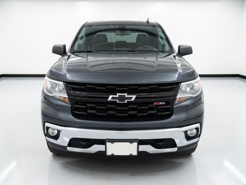 Used 2022 Chevrolet Colorado Z71 w/ Safety Package AWD/4WD image 2