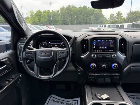 Used 2020 GMC Sierra 2500 AT4 w/ AT4 Premium Package AWD/4WD image 21