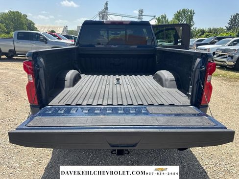 Used 2023 Chevrolet Silverado 2500 LTZ w/ LTZ Plus Package AWD/4WD image 39