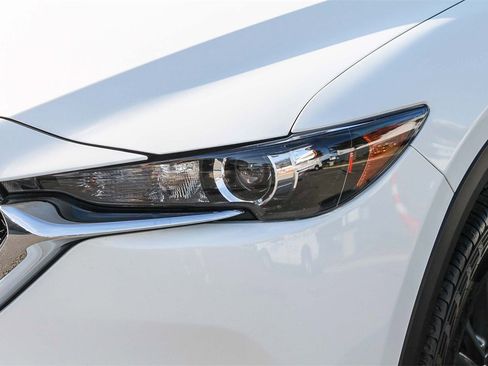 Used 2020 MAZDA CX-5 Touring image 4