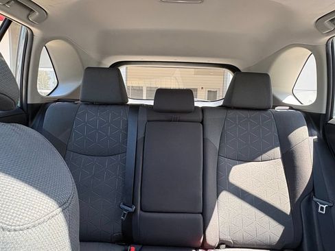 Used 2020 Toyota RAV4 XLE w/ Convenience Package AWD/4WD image 16