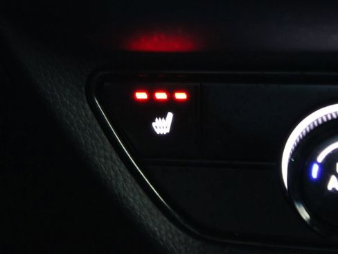 Used 2025 Honda HR-V Sport image 32