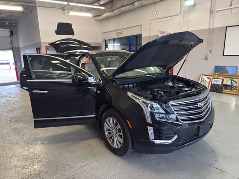 Used 2017 Cadillac XT5 Luxury w/ Driver Awareness Package AWD/4WD image 7