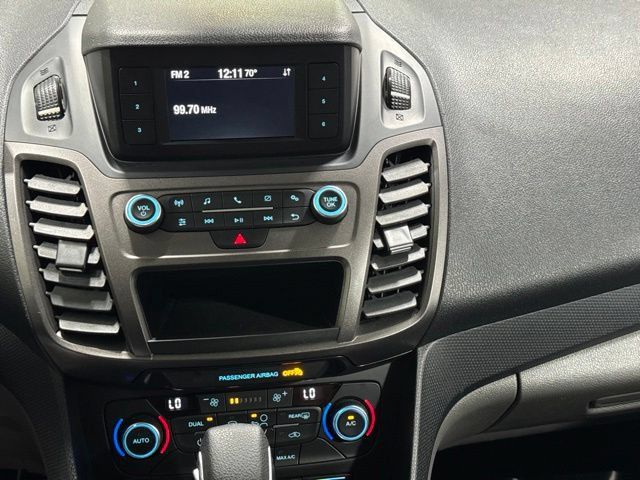 Used 2023 Ford Transit Connect XL FWD image 18