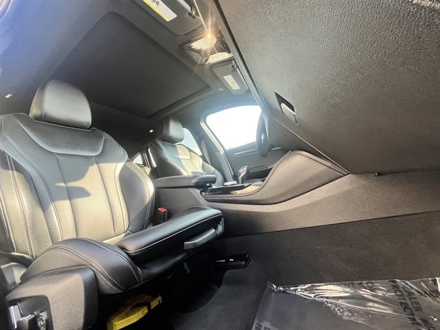 Used 2025 BMW X4 xDrive30i AWD/4WD image 37