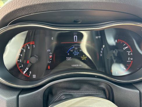Used 2018 Dodge Durango GT AWD/4WD image 5