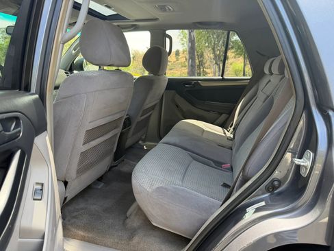 Used 2005 Toyota 4Runner Sport AWD/4WD image 13