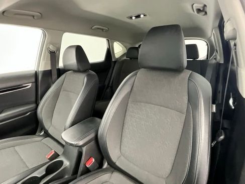 Used 2025 Kia Seltos S FWD image 6