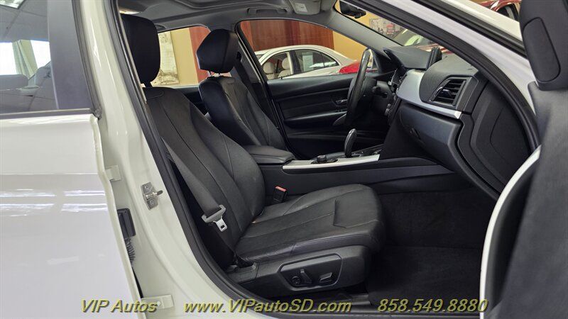 Used 2013 BMW 328i Sedan RWD image 16
