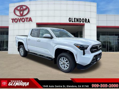 New 2026 Toyota Tacoma SR5 RWD image 32