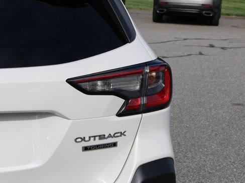 Used 2023 Subaru Outback Touring image 7