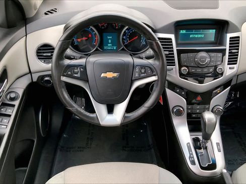 Used 2012 Chevrolet Cruze LT w/ All-Star Edition image 5