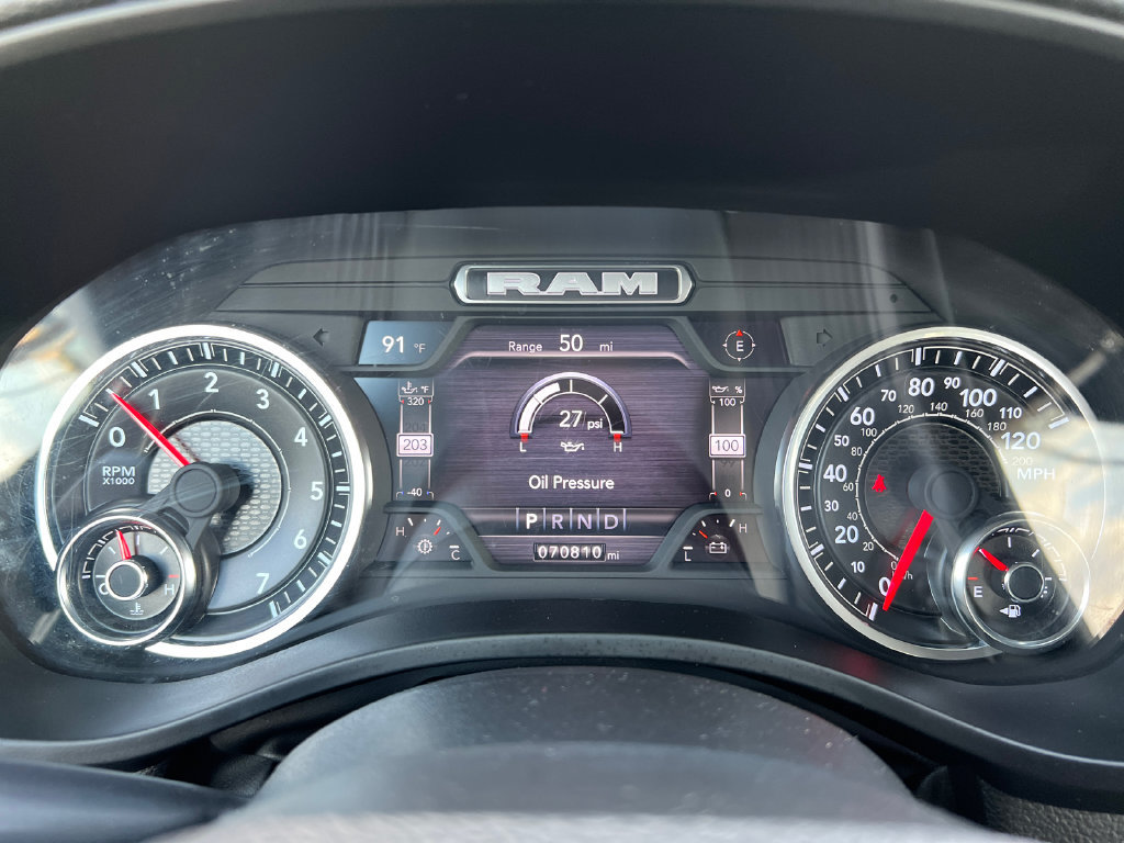 Used 2024 RAM 1500 Laramie RWD image 19