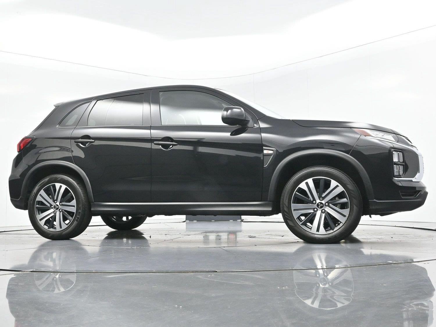 Used 2023 Mitsubishi Outlander Sport ES AWD/4WD image 38