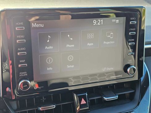 Certified 2021 Toyota Corolla SE image 24