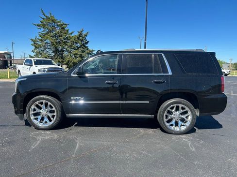 Used 2020 GMC Yukon Denali w/ Denali Premium Package AWD/4WD image 6