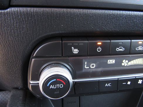Used 2019 MAZDA CX-5 Touring FWD image 23