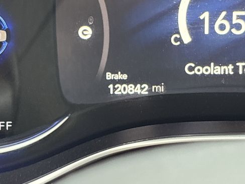 Used 2018 Chrysler Pacifica Limited w/ Advanced Safetytec Group image 21