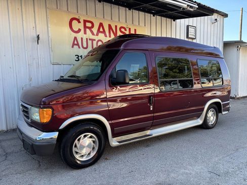 Used 2003 Ford E-150 and Econoline 150 image 4