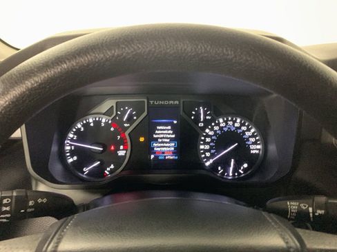 Used 2022 Toyota Tundra SR5 image 18