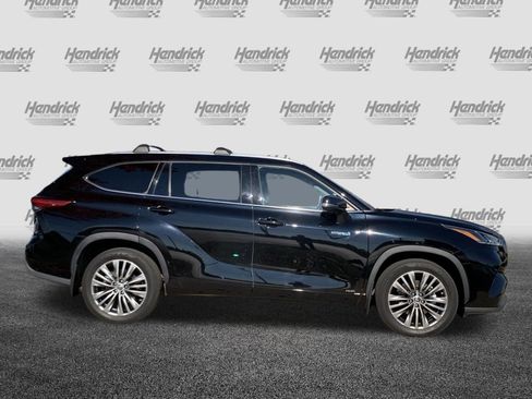 Used 2020 Toyota Highlander Limited Platinum image 11