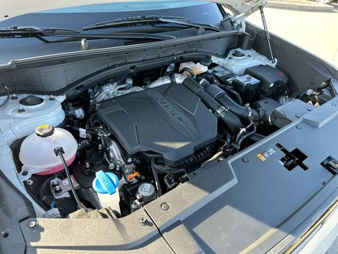 Used 2025 Hyundai Santa Fe SEL image 25