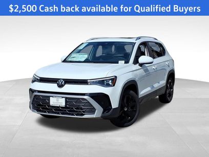 New 2025 Volkswagen Taos SE