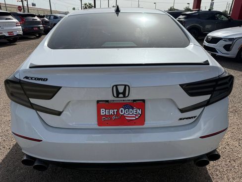 Used 2022 Honda Accord Sport image 3