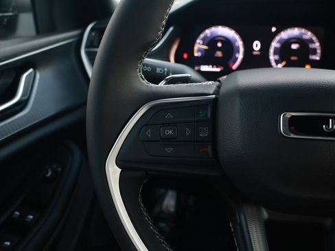 New 2026 Jeep Grand Cherokee Laredo RWD image 18