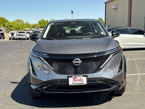 Used 2024 Nissan Ariya AWD image 9