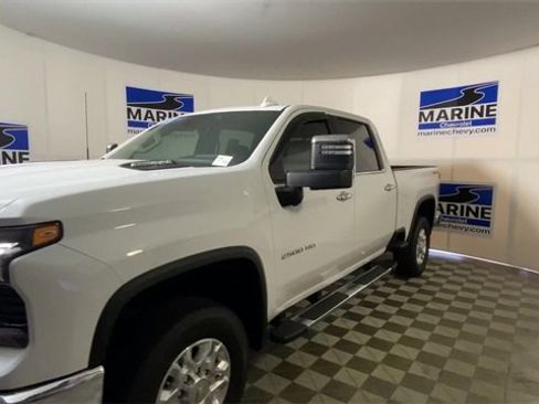 Certified 2024 Chevrolet Silverado 2500 LTZ w/ LTZ Convenience Package image 6