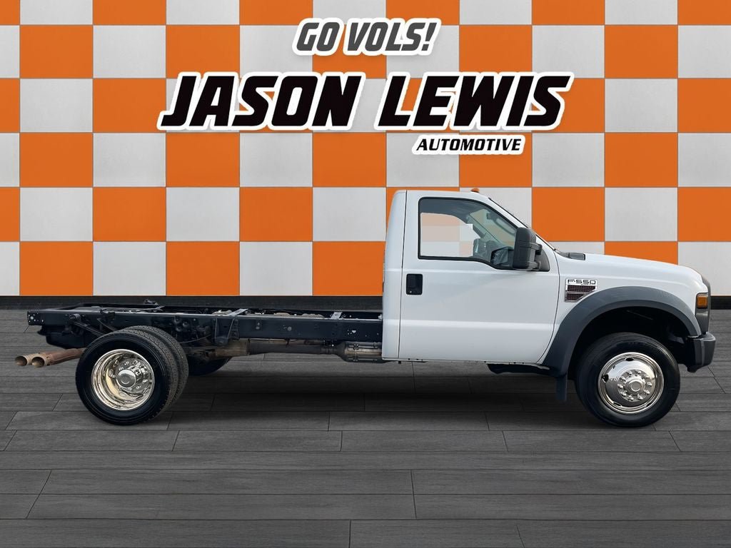 Used 2008 Ford F550 2WD Regular Cab Super Duty image 2