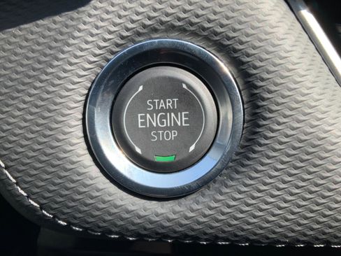 New 2026 Chevrolet Equinox LT w/ Convenience Package II image 29