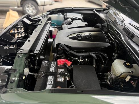 Used 2022 Toyota Tacoma TRD Off-Road image 80