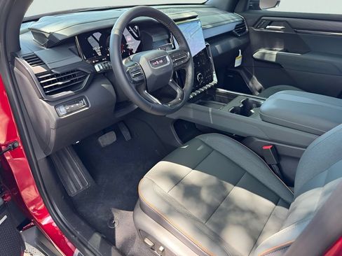 New 2026 GMC Acadia AT4 AWD/4WD image 4