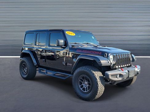 Used 2021 Jeep Wrangler Unlimited Rubicon w/ Xtreme Recon 35" Tire Package image 2
