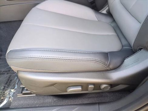 New 2026 Subaru Outback Premium image 4