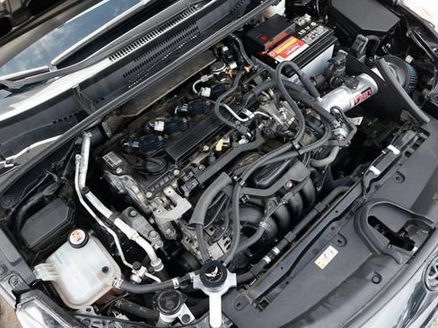 Used 2021 Toyota Corolla SE FWD image 47