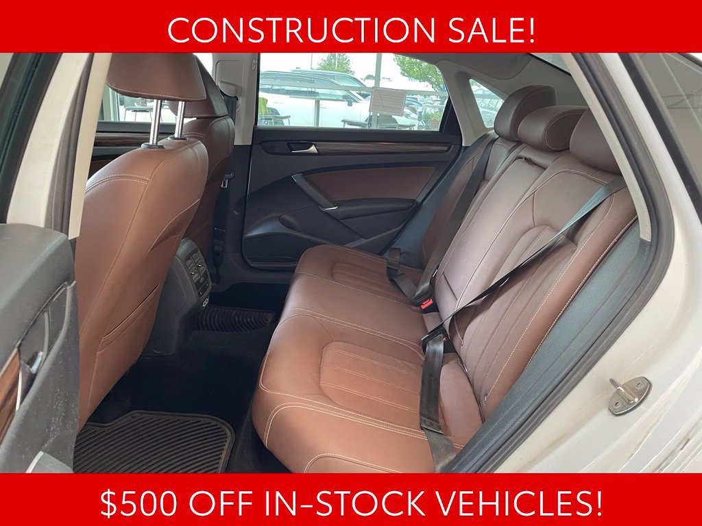Used 2022 Volkswagen Passat 2.0T FWD image 12