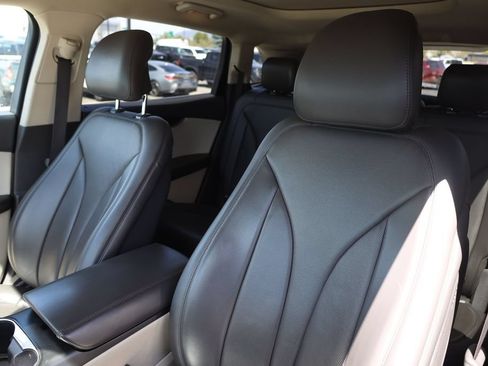 Used 2019 Lincoln Nautilus Reserve w/ Drivers Assistance Package AWD/4WD image 16
