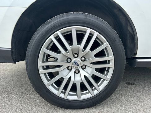 Used 2024 Ford Expedition Limited AWD/4WD image 32