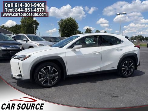 Used 2021 Lexus UX 250h w/ Accessory Package (Z1) AWD/4WD image 9
