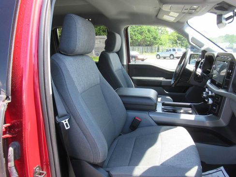 Used 2022 Ford F150 XLT w/ Equipment Group 302A High AWD/4WD image 15