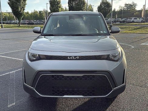 Used 2023 Kia Soul LX w/ Option Group 015 FWD image 13