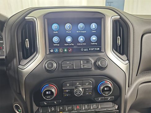 Used 2020 Chevrolet Silverado 1500 RST image 28