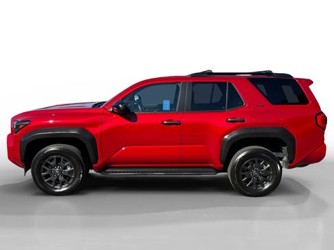 Used 2025 Toyota 4Runner SR5 image 2