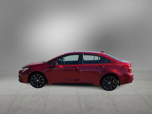 Used 2024 Toyota Corolla SE image 5