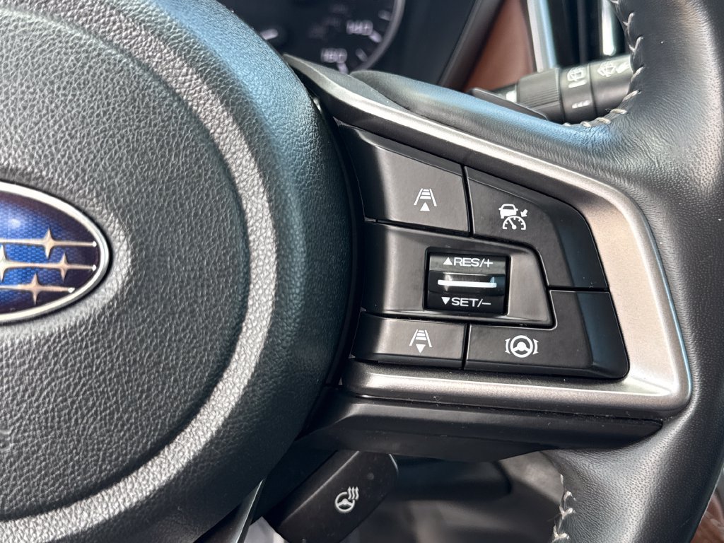 Used 2022 Subaru Outback Touring AWD/4WD image 16