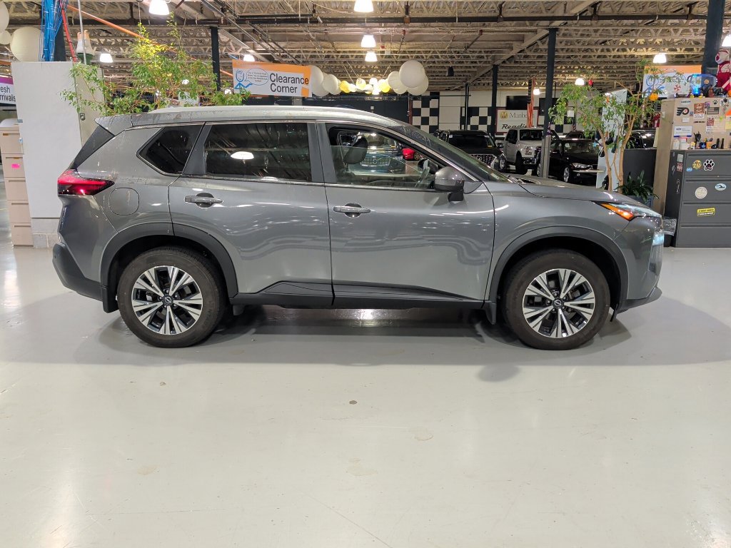 Used 2023 Nissan Rogue SV w/ SV Premium B Package AWD/4WD image 12