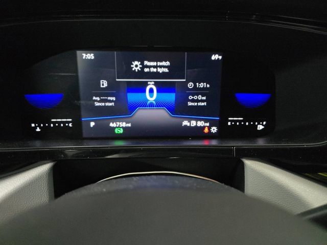 Used 2022 Volkswagen Taos S w/ IQ Drive S Package FWD image 9
